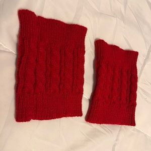 Really cute ☺️ boot socks